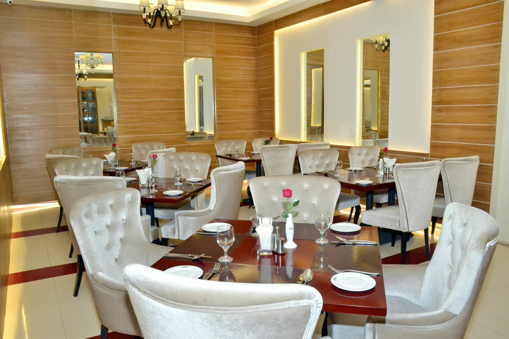 Nordic Hotel Dhaka Exterior photo